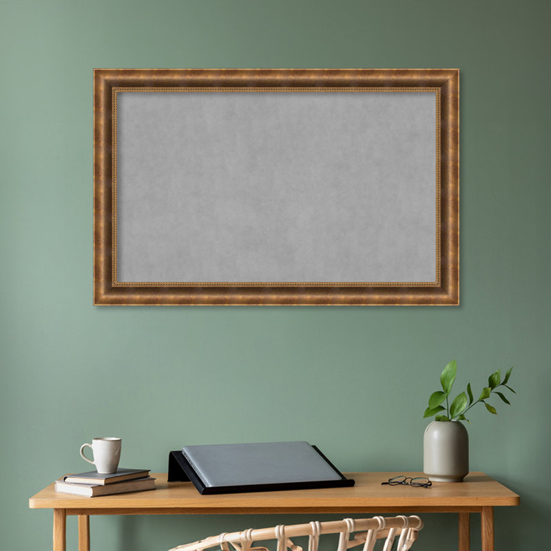 Tableau magnétique magnétique en métal, H 29 po x l 45 po