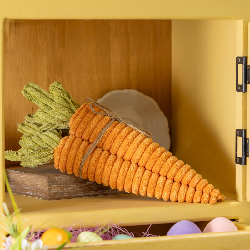 Carrot Bundle Fabric Table Décor, 13"H