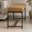 Bureau en bois massif argyle de 72 po de largeur Mid Century