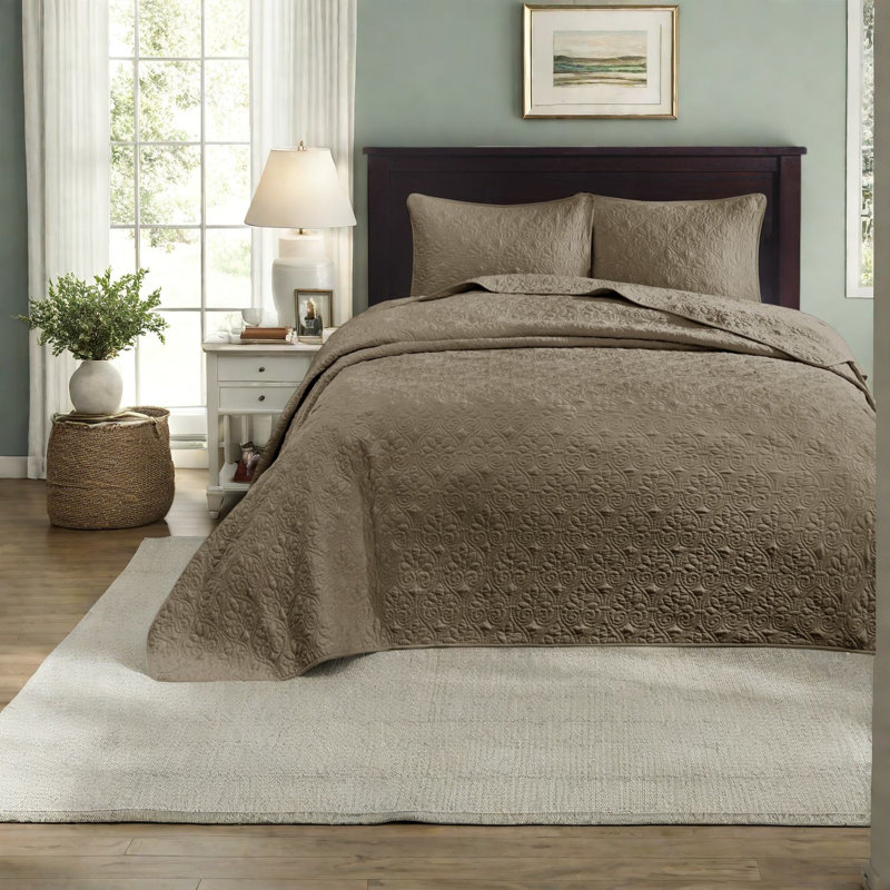 Reversible Bedding Sets, Cotton Oversized Mocha Quilt, King Size Comfort