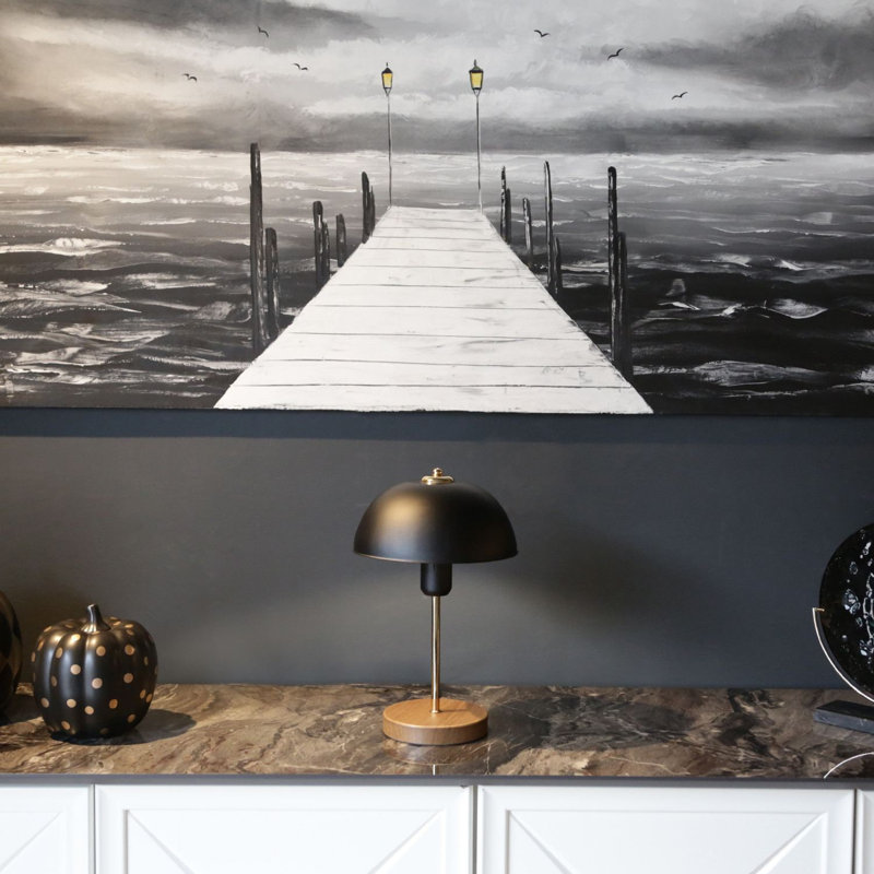 Lampe de table moderne noire de 38,0 po de hauteur | Corps 100% métal et base en panneau de fibres à densité moyenne | Douille E27 (40 W maximum) | Design scandinave élégant pour la maison, le bureau et la maison | Solution d'éclairage de fantaisie parfaite