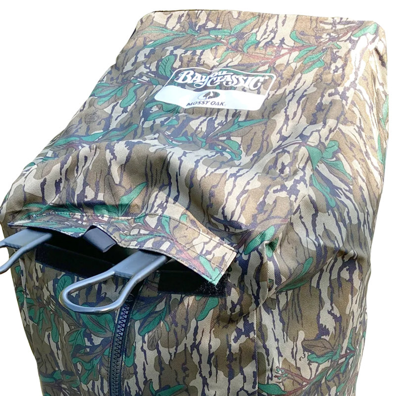 Bayou Classic 13.75'' W x 22.25'' D Grill Cover
