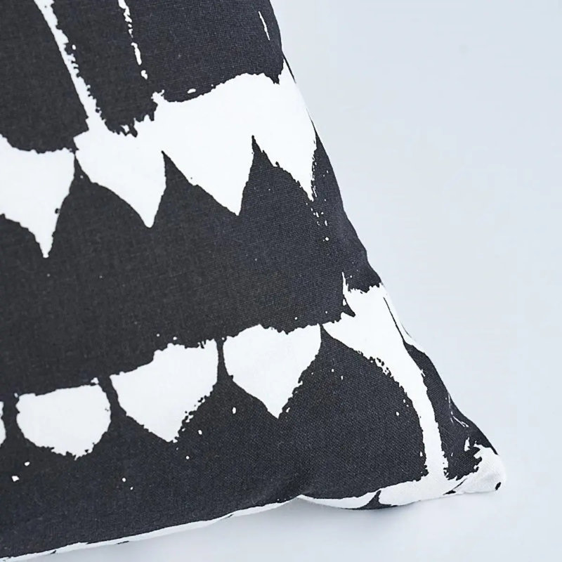 Queen Of Spain Pillow, 22" x 22"