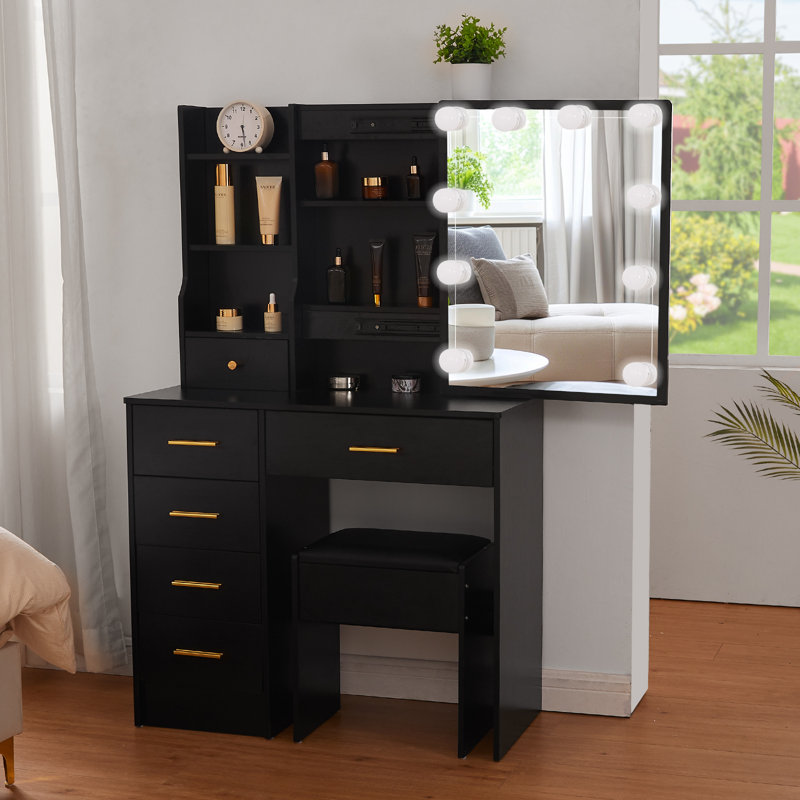 Sylee Vanity