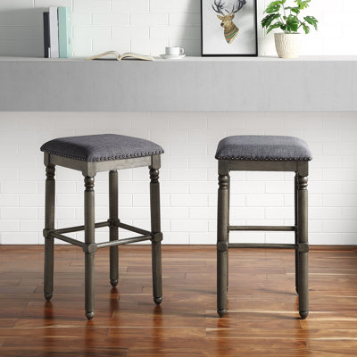 Tabouret en bois