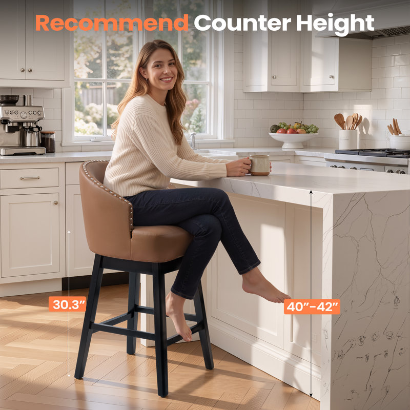 Tabourets de bar pivotants rembourrés en similicuir de 30 po avec pieds en bois massif Tyleia, Moka