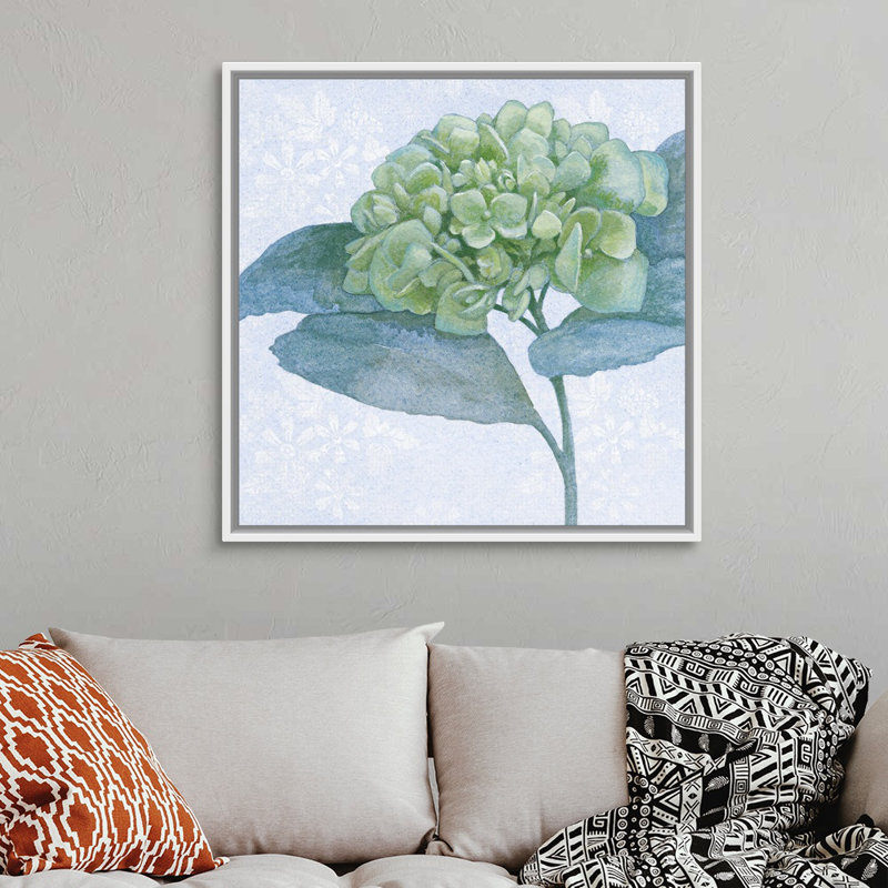 «Blue Hydrangea II», art mural sur toile, Toile avec cadre blanc, H 36 po x l 36 po x P 1,75 po