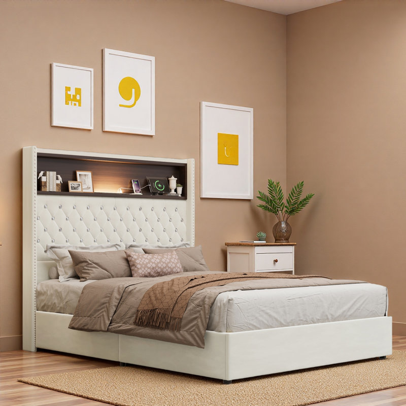 Lit capitonné avec port USB, veilleuse et tête de lit haute Rivet, Beige, Lit double