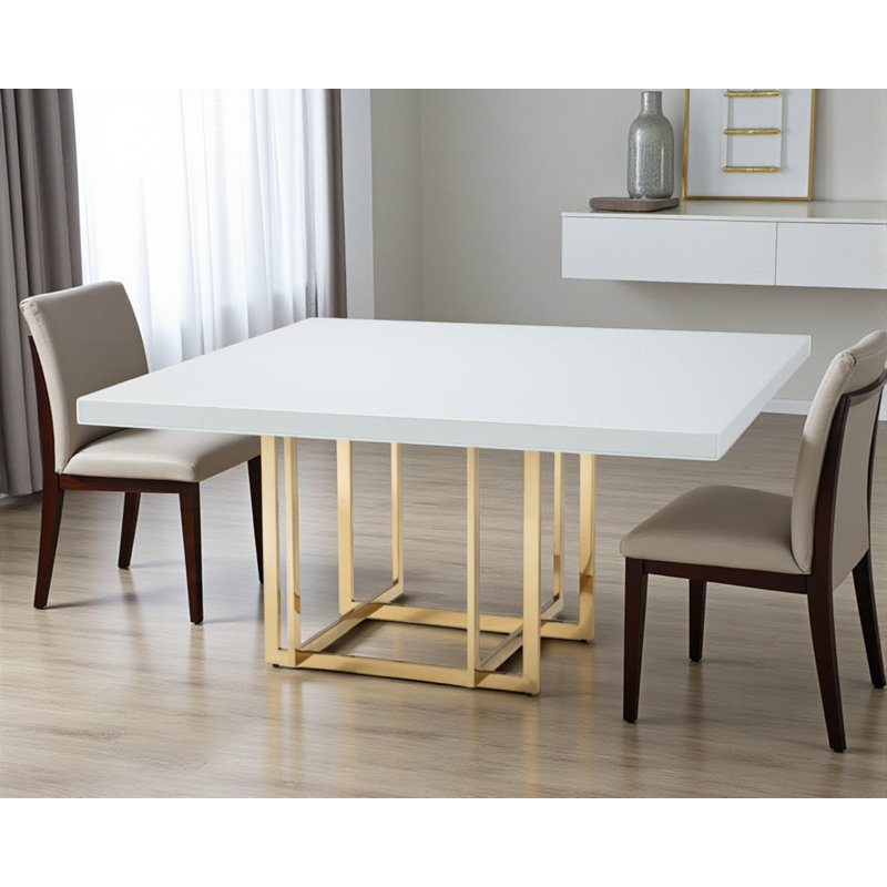 Table de salle à manger Gracie Mills, Gold