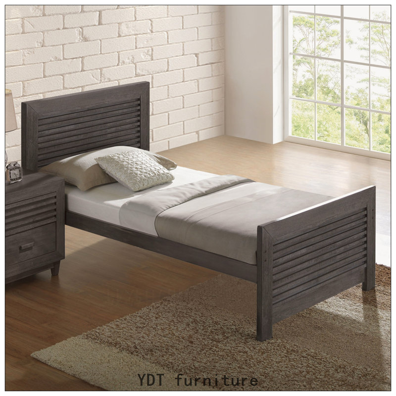 Lit simple avec tête de lit à lattes, panneau de finition brun anthracite transitionnel