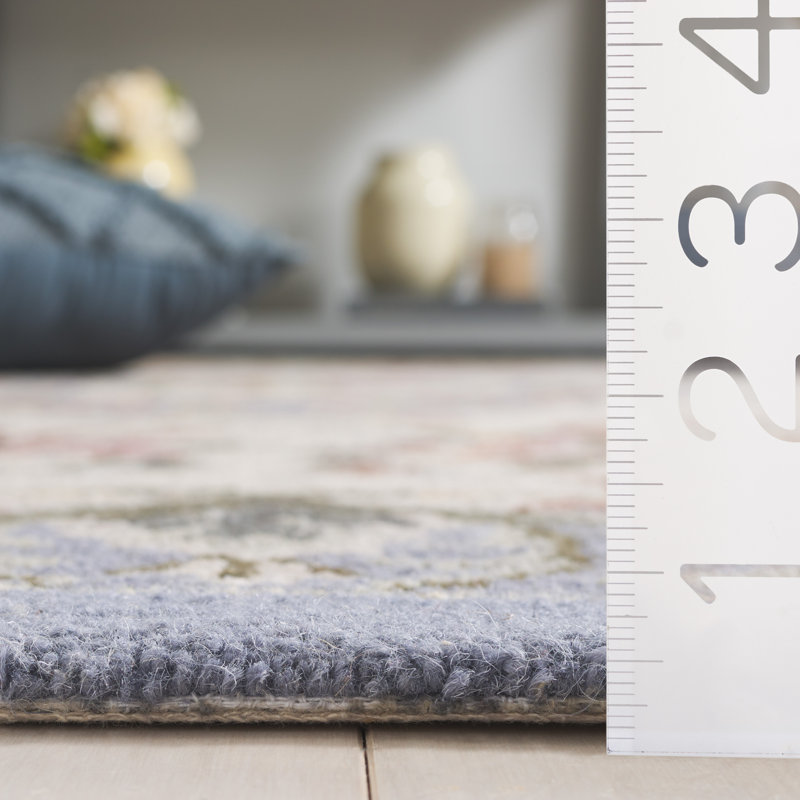 Blue Floral Hand-Hooked Wool Area Rug 5'3" x 8'3"