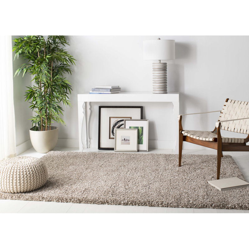 Mirabal Royal Shag Performance Solid Color Rug, Rectangle 4' x 6'