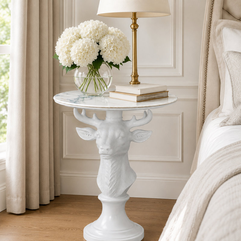 Table d'appoint 19,69 po en résine de cerf blanc