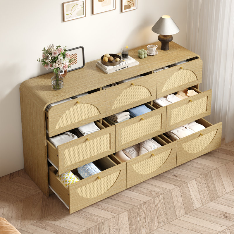 Commode spacieuse à 9 tiroirs en rotin pour le rangement dans plusieurs pièces, Naturel