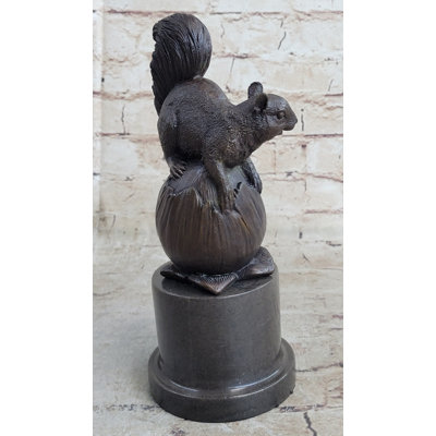 Figurines et sculptures