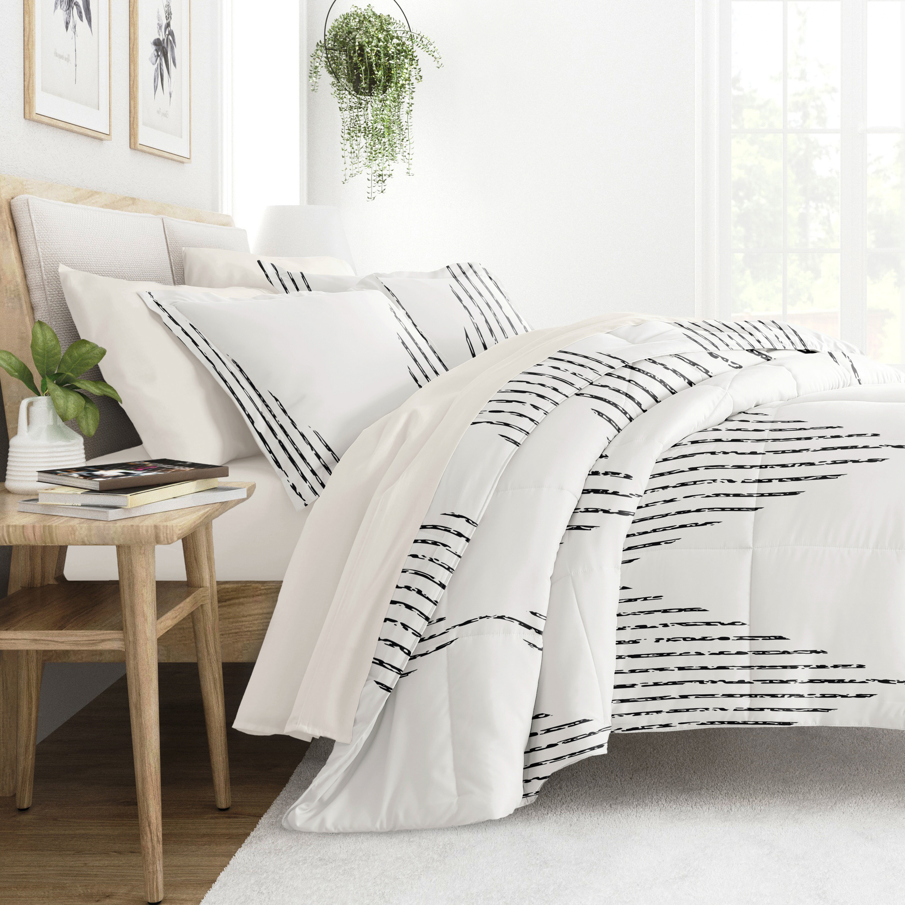 IEnjoy Home Cozy Elegance Bedding Bundle, Microfiber Comforter and