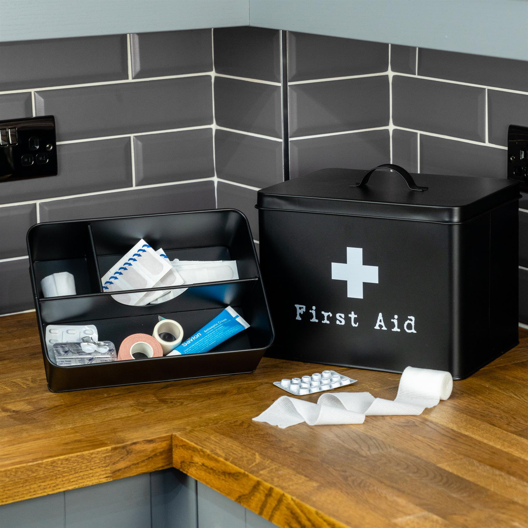 Harbour Housewares Vintage Metal First Aid Box - 29cm & Reviews | Wayfair.co.uk