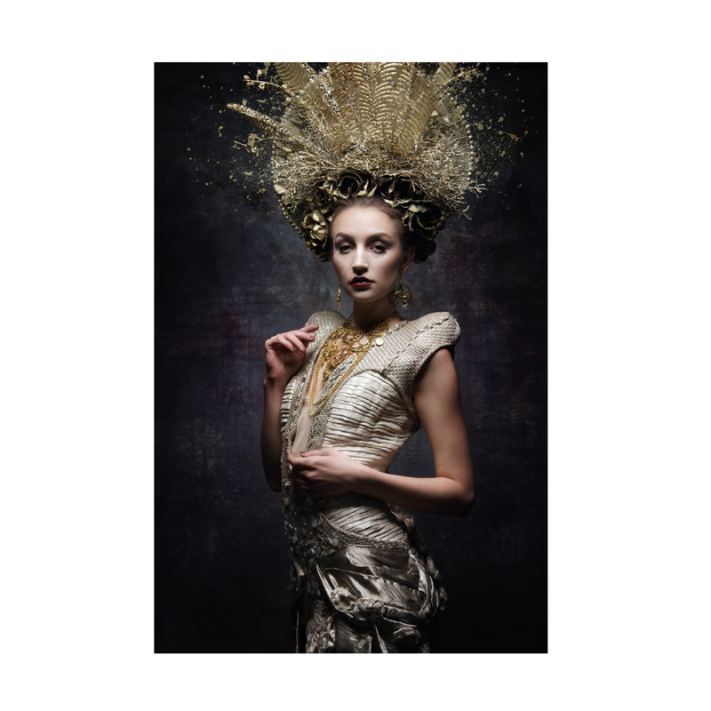 Siegart   The Priestess Canvas Art, L 12 po x H 19 po