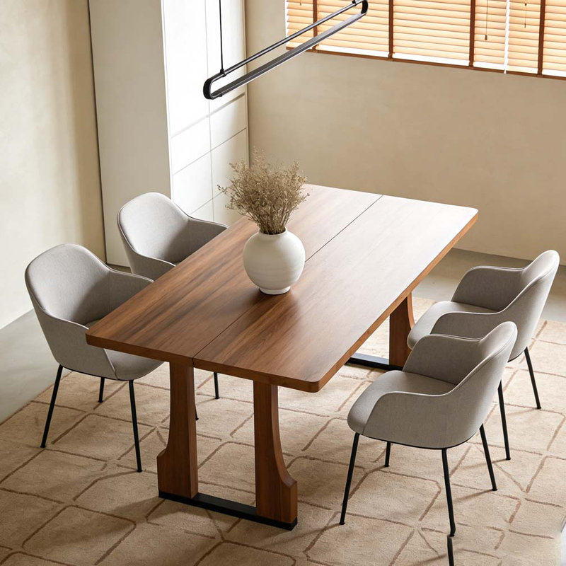 Table de salle à manger 63 ", Noyer