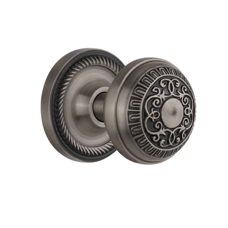 Rosette en corde avec bouton de porte œuf et fléchettes, Étain antique