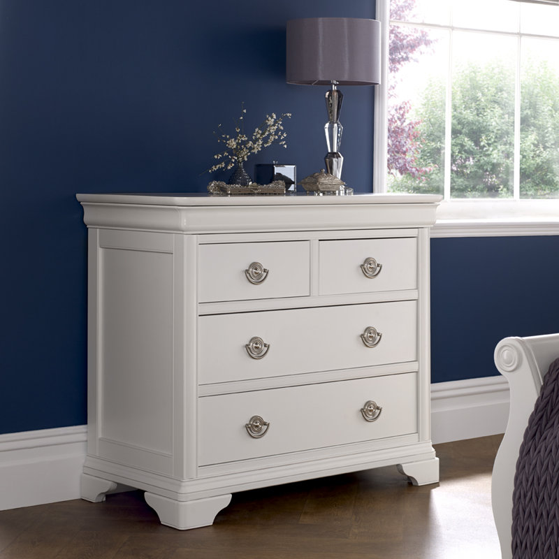 Aaden 102.6 cm W Chest of 4 Drawers