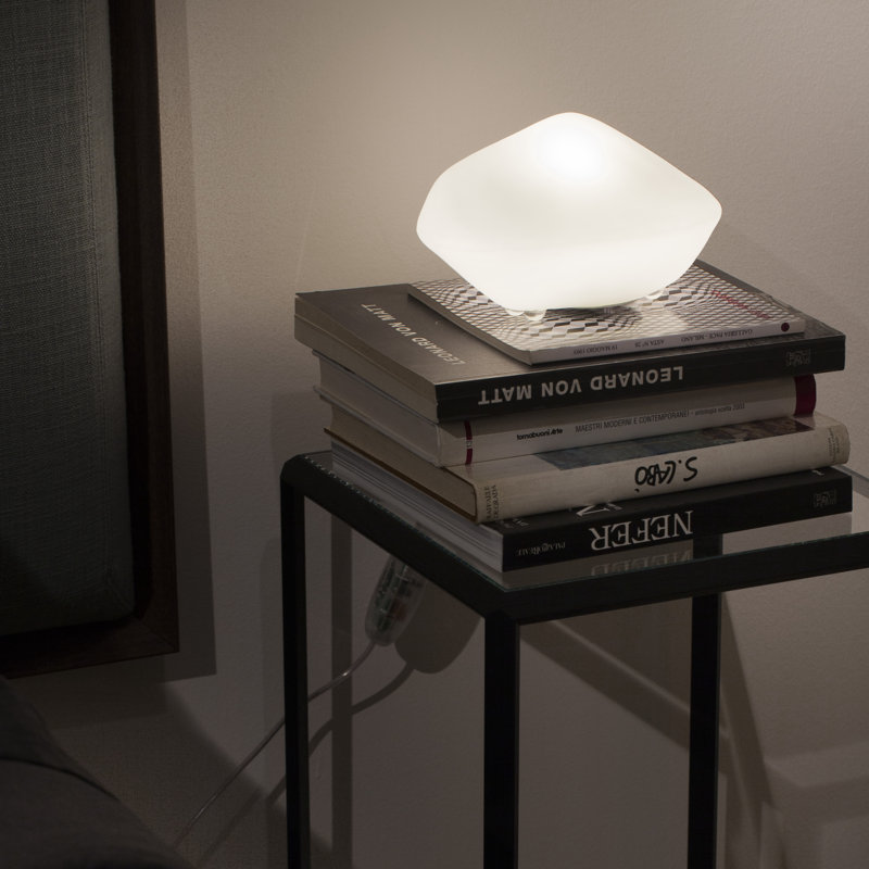 Stone Table Lamp, 75 W