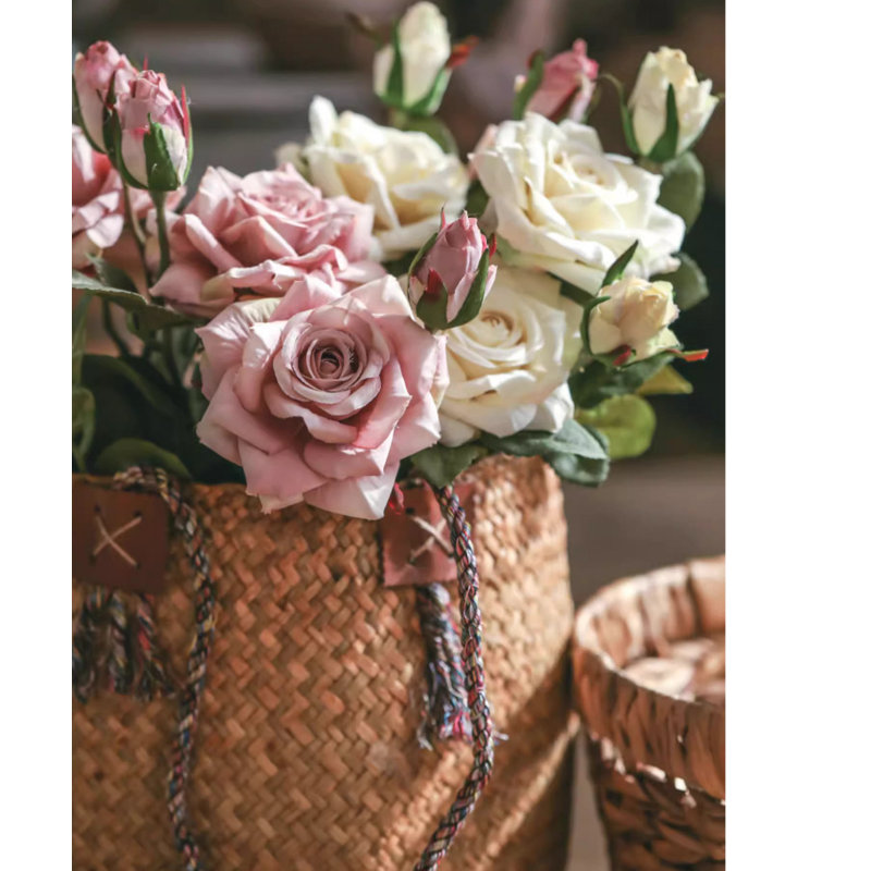 Arrangement de dahlia, Rose