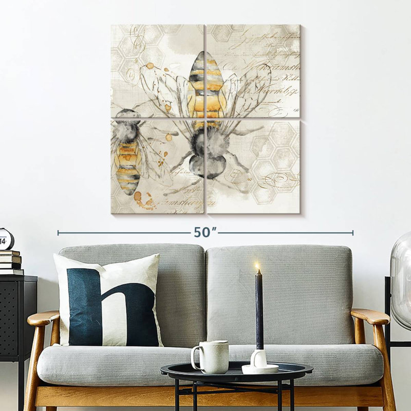 Brampt Queen Bee II, 32" H x 32" W