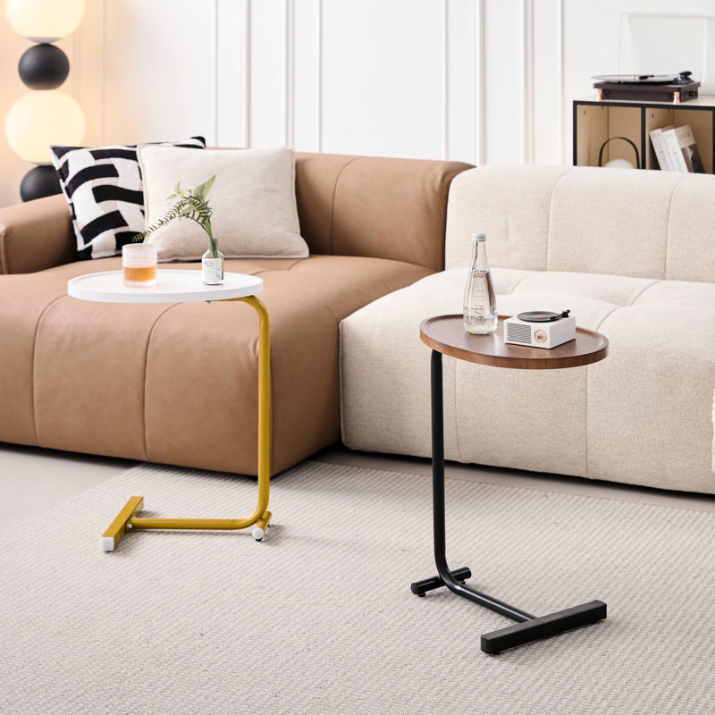 Table d'appoint brune pour petits espaces - salon et chambre à coucher compact