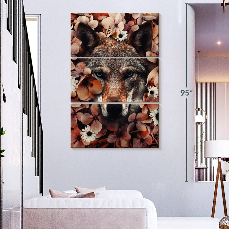 Brampt Botanical Wolf, 74'' H x 48'' W