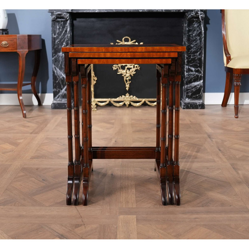 Ensemble de 3 tables gigognes ovales incrustées