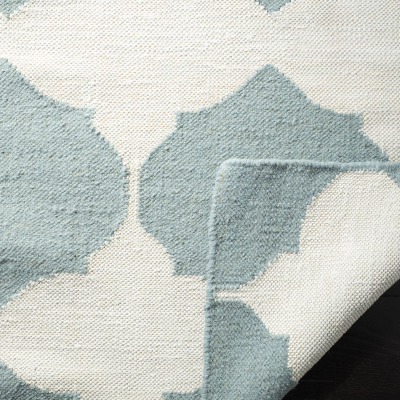 Rodgers Hand Woven Flat Weave Banana Silk/Wool/Cotton Geometric Rug in Ivory/Light Blue, Rectangle 4' x 6'