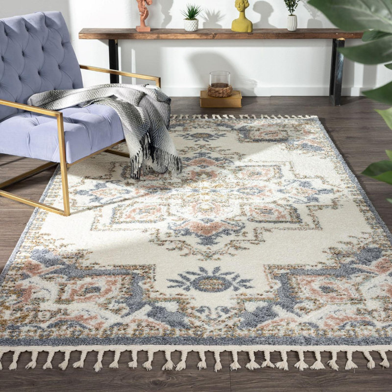 Oriental Indoor Rug, Rectangle 6' x 9'