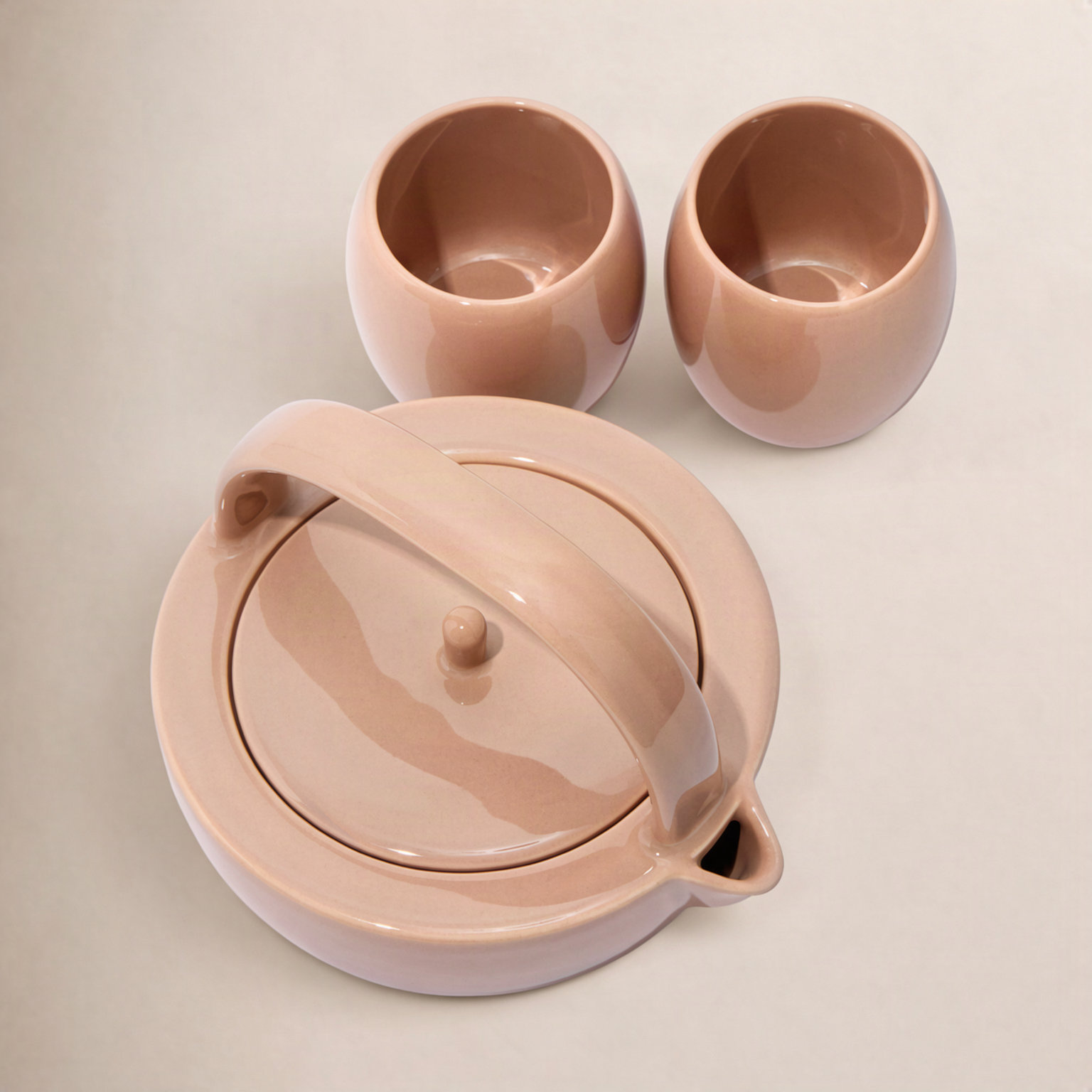 Tea Set, Coral