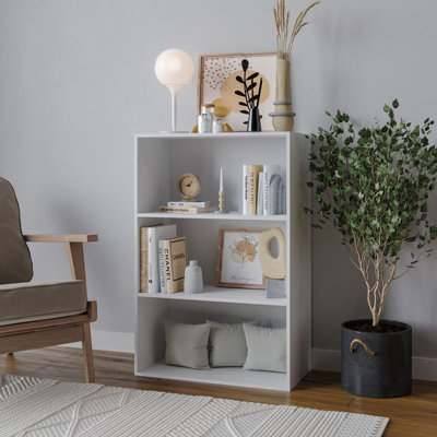 Tahura 90cm H x 60cm W Solid Wood Ladder Bookcase