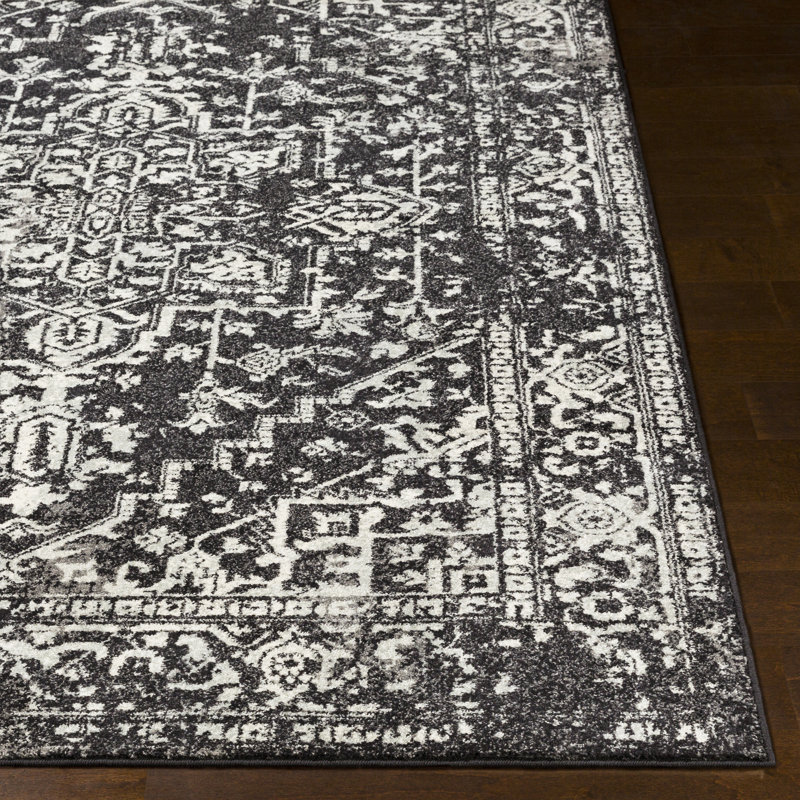 Tapis à motif oriental Adelia, Rectangle 3 pi 11 po x 5 pi 7 po