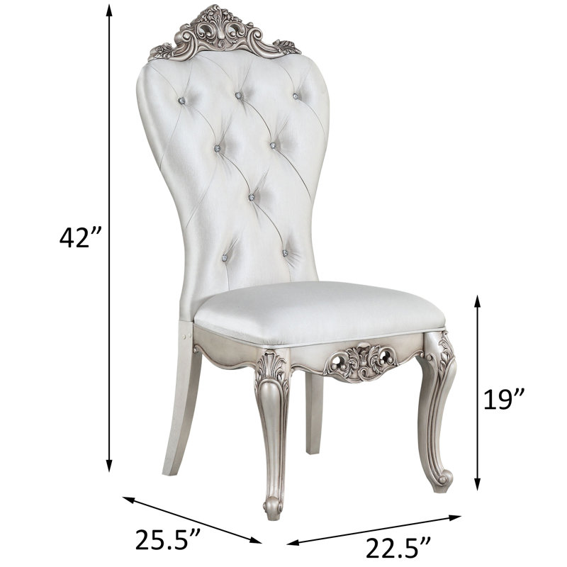 Crème et chaises d'appoint dorées (2) - Style charmant et (de 2)