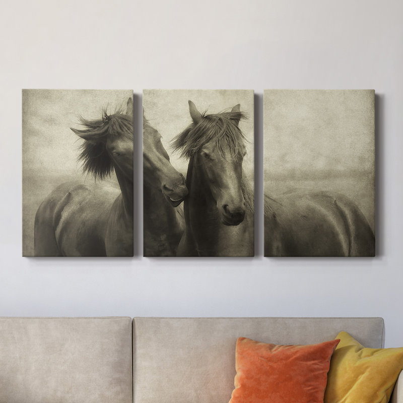 «Horses Don't Whisper» - Toile tendue avec châssis de qualité supérieure - Prêt à être accroché, H 27 po x l 54 po x P 1 po