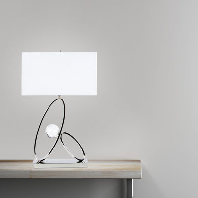 Lampe de table ovale Orren Ellis / 1 lumière Orren