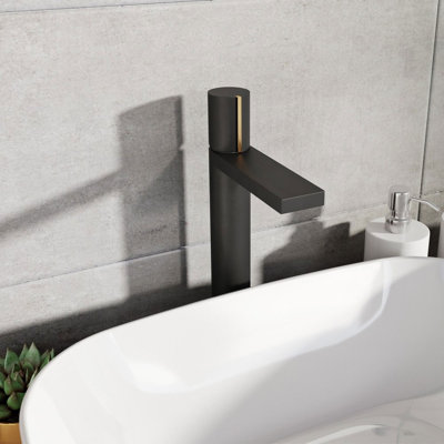 Perri Mono Basin Mixer