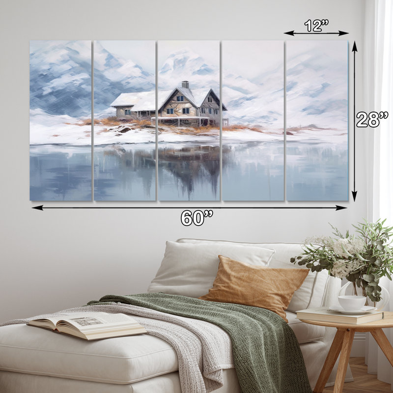 «White and beige Cozy Snow Cabin», impression sur toile campagne - 5 panneaux égaux