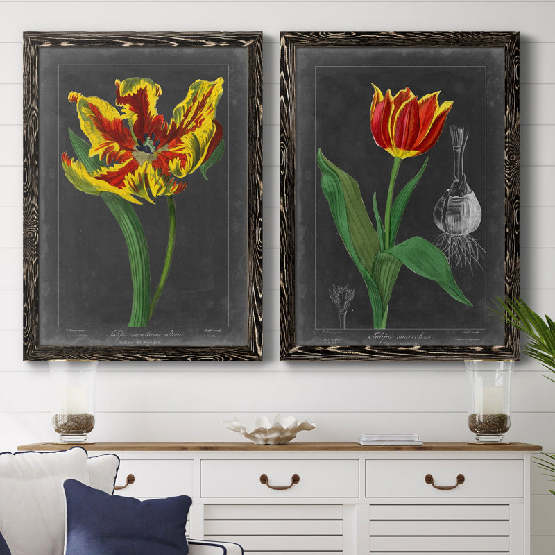 «Midnight Tulip II», reproduction encadrée de qualité supérieure - prête à être accrochée, H 37,5 po x l 55 po x P 1,5 po