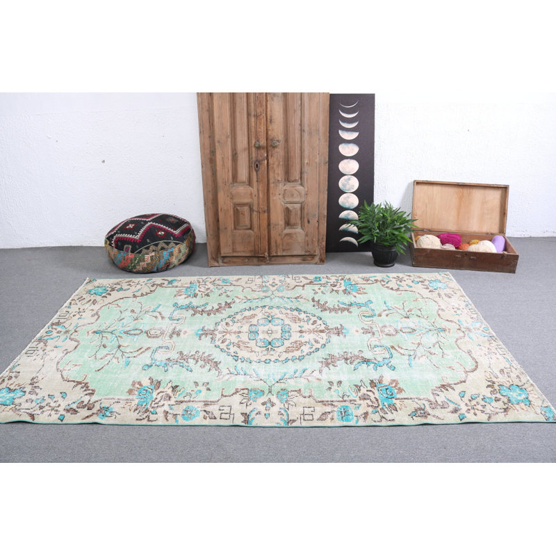Large Vintage Turkish Oushak Rug with Green Floral Madellion Design Ideal for Salon Spaces - 2558