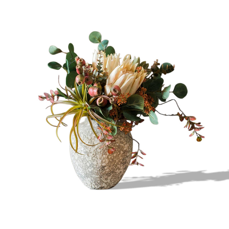 Pièce d'art floral en forme de fleur de style naturel en empereur pour la décoration et la présentation de la maison.