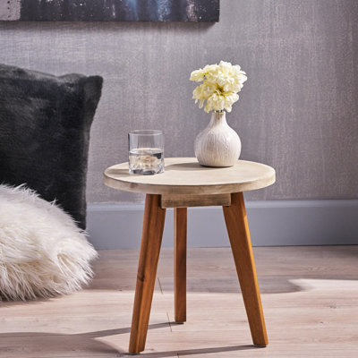 Table d'appoint Marina - Table en bois fabriquée à la main avec des pieds effrontés, gris et naturel, d'une largeur de 15,77 po