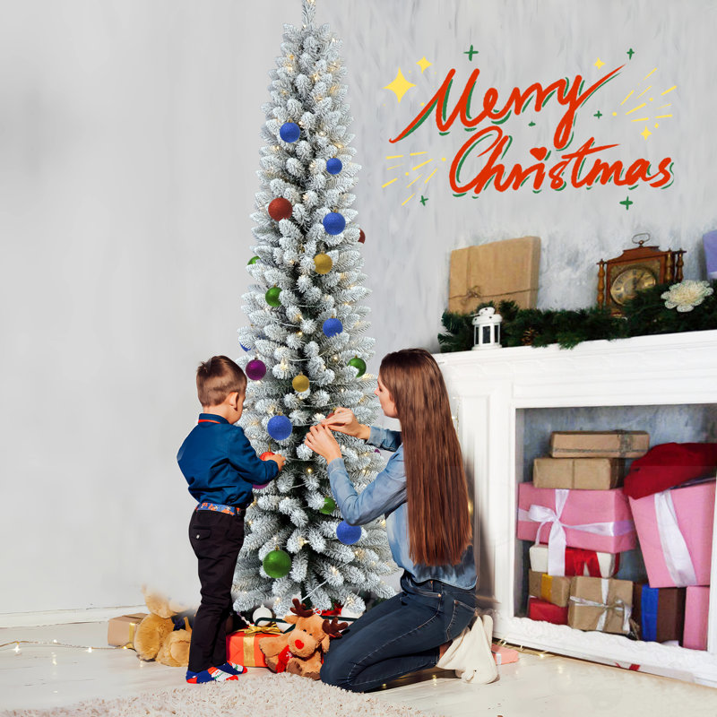 Arbre de Noël 7 pi avec un support en métal, H 7 pi, Non pré-éclairé