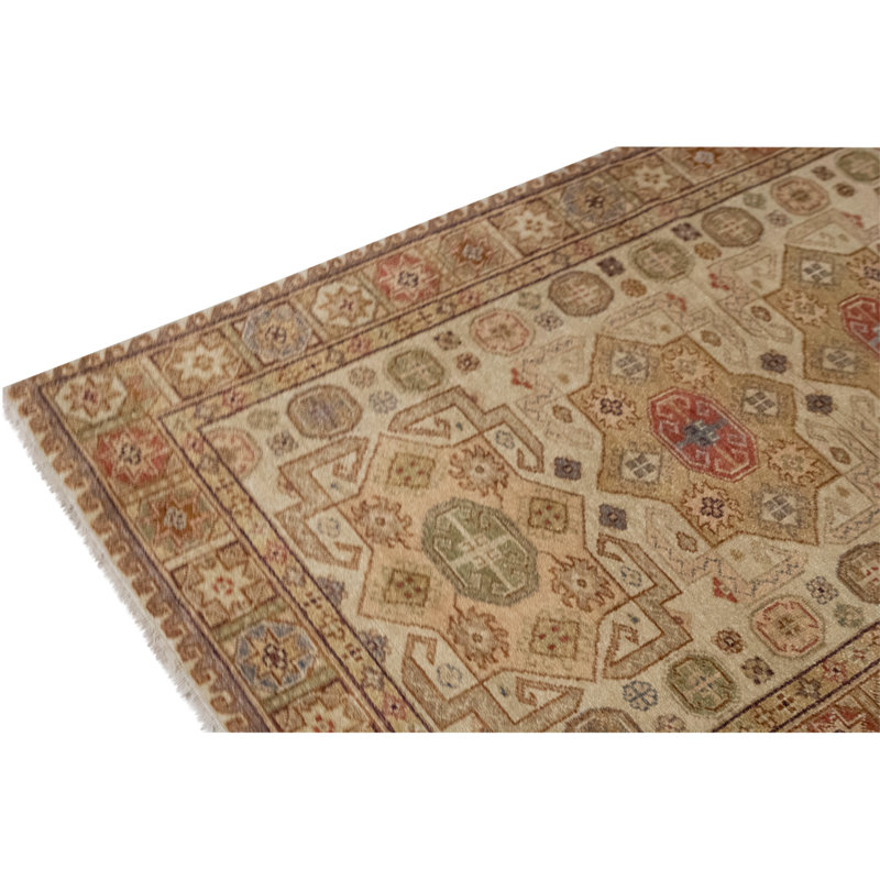 High-Quality Hand-Knotted Cream And Gold Area Rug