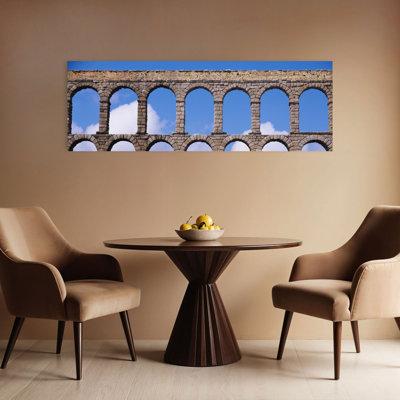 Aqueduc romain, Ségovie, Espagne, art abstrait contemporain, art mural de la ville