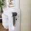 Meuble-lavabo moderne avec 3 modes d'éclairage DEL, 4 tiroirs, tablettes ouvertes, support pour sèche-cheveux et prise de courant-133475603