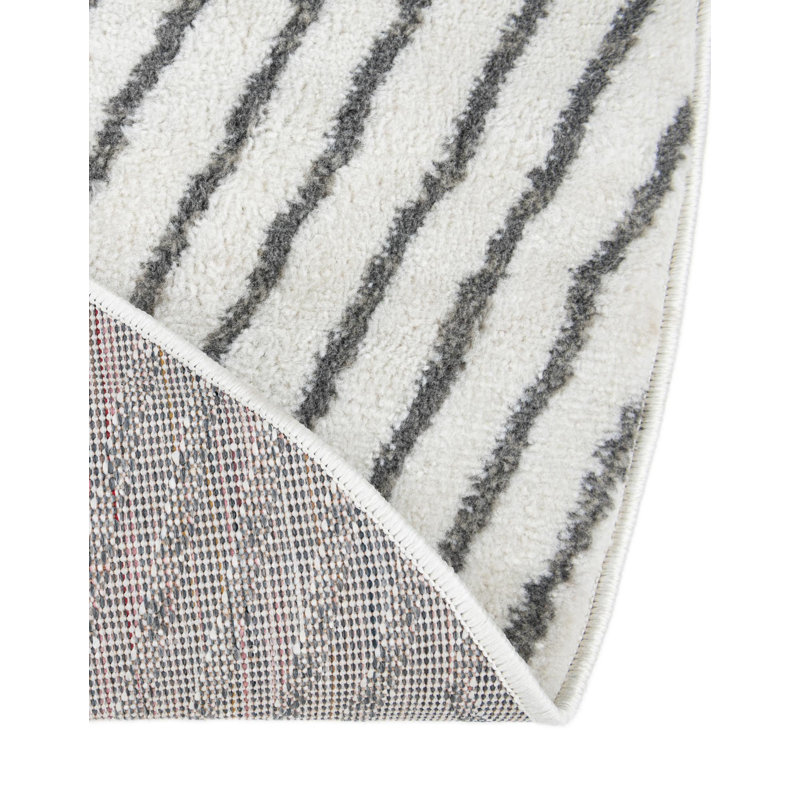 Latitude Run® Orkla Nikolis Rug Ivory, Round 3'1"